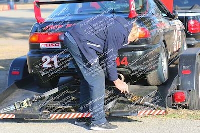 media/Nov-19-2022-CalClub SCCA (Sat) [[baae7b5f0c]]/Around the Pits/